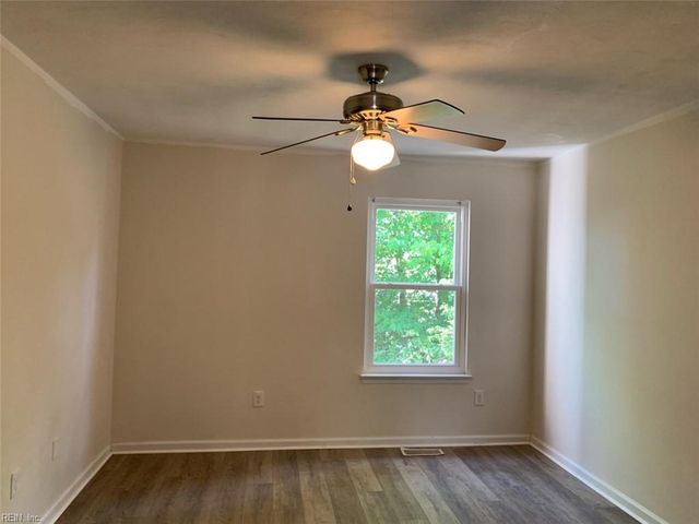 5419 Woburn LN, Virginia Beach, VA 23462