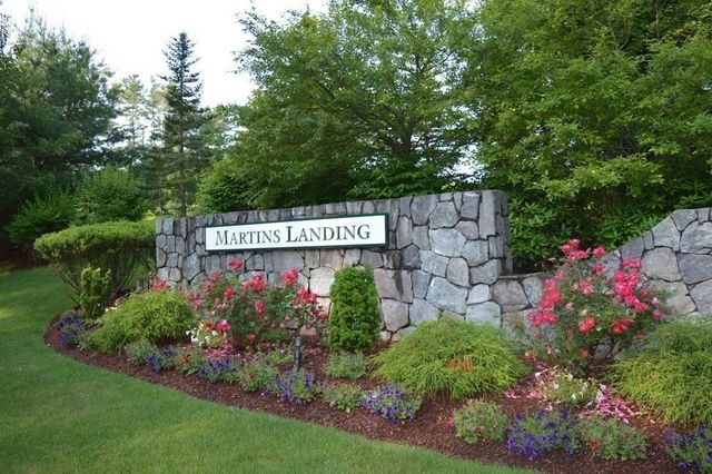 320 Martins Landing 410, North Reading, MA 01864