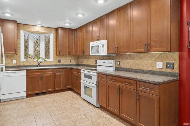 1050 Windwood Lane, West Lafayette, IN 47906