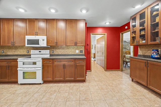 1050 Windwood Lane, West Lafayette, IN 47906