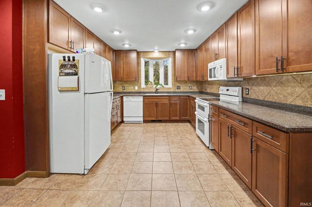 1050 Windwood Lane, West Lafayette, IN 47906
