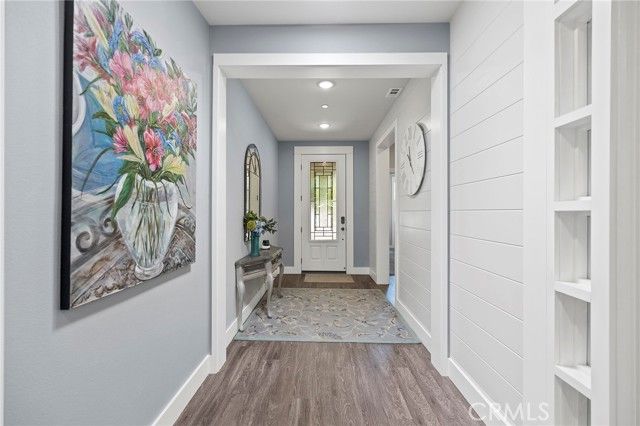 30210 Old Corral Circle, Menifee, CA 92584