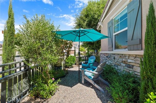 30210 Old Corral Circle, Menifee, CA 92584