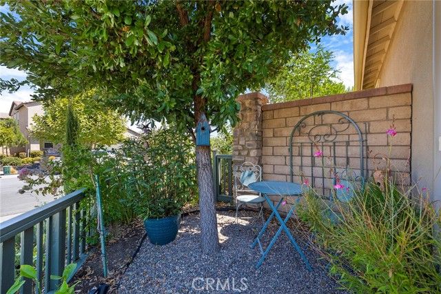 30210 Old Corral Circle, Menifee, CA 92584