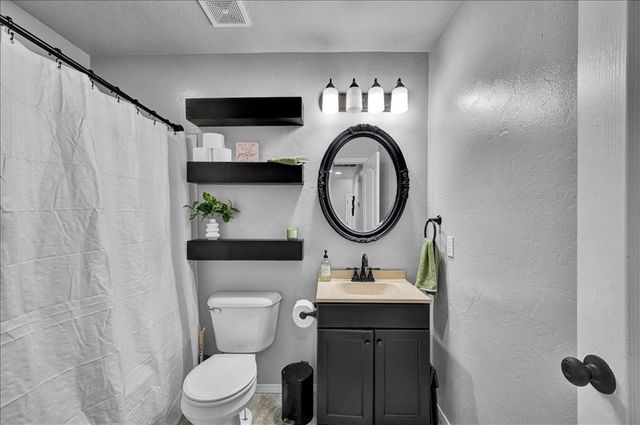 8601 SW 45th Terrace, Oklahoma City, OK 73179