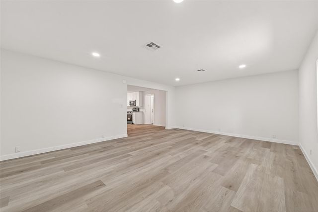 815 Brooks Avenue, Rosenberg, TX 77471