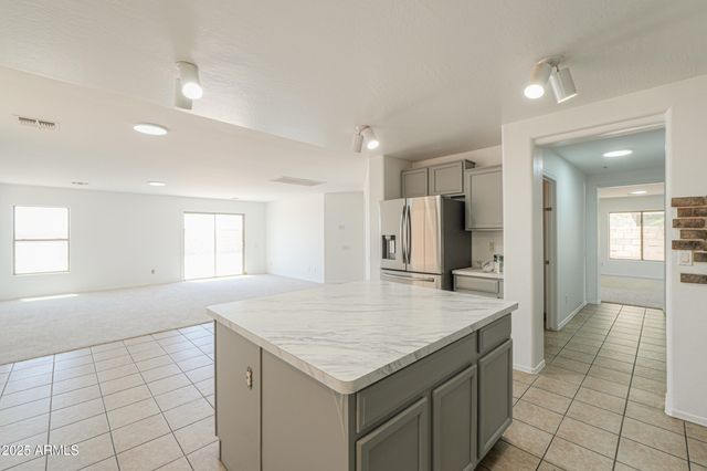 43601 W COWPATH Road, Maricopa, AZ 85138