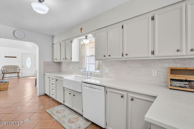 304 CAPORAL Court, El Paso, TX 79932