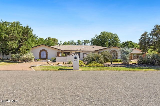 304 CAPORAL Court, El Paso, TX 79932
