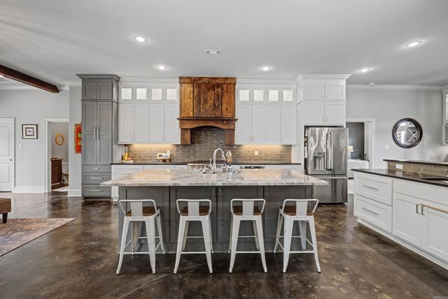 41 cobblestone Way, Little Rock, AR 72223