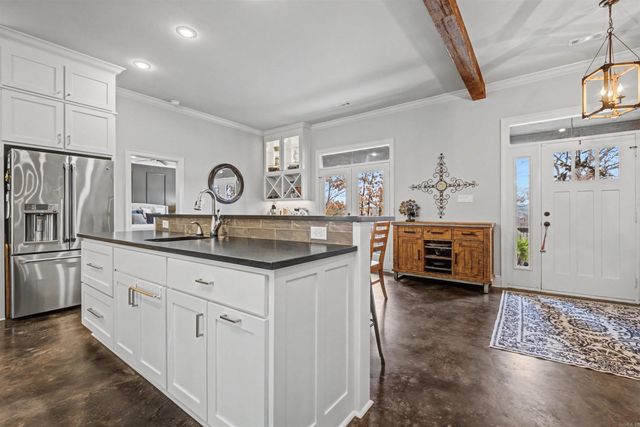 41 cobblestone Way, Little Rock, AR 72223