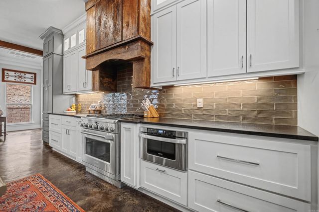 41 cobblestone Way, Little Rock, AR 72223