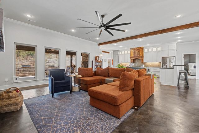 41 cobblestone Way, Little Rock, AR 72223