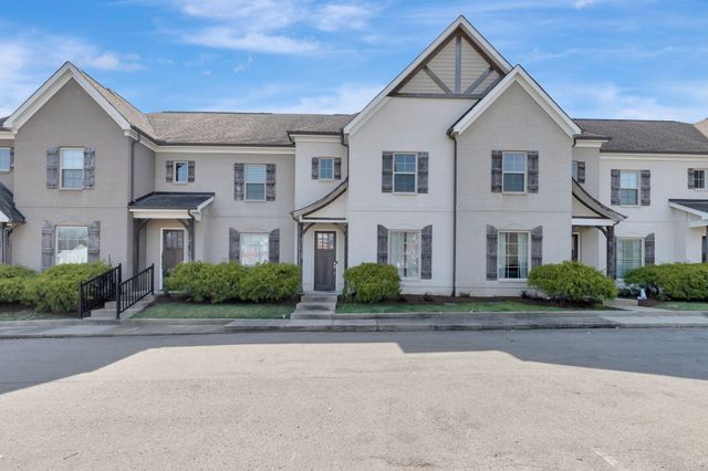 506 Harpeth Park Dr, Nashville, TN 37221