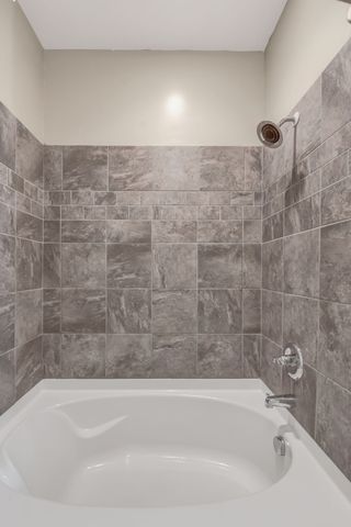 506 Harpeth Park Dr, Nashville, TN 37221