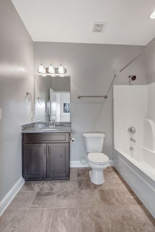 506 Harpeth Park Dr, Nashville, TN 37221