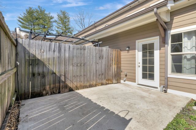 506 Harpeth Park Dr, Nashville, TN 37221