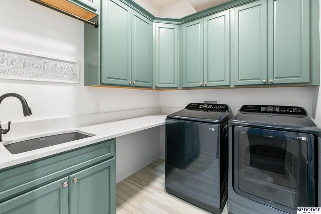 11435 S 123rd Avenue, Papillion, NE 68046