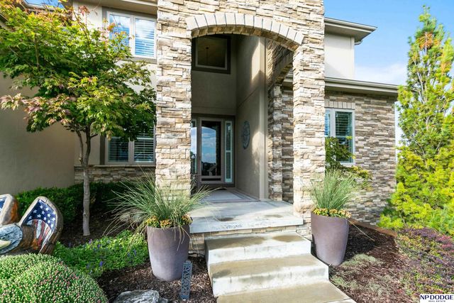 11435 S 123rd Avenue, Papillion, NE 68046