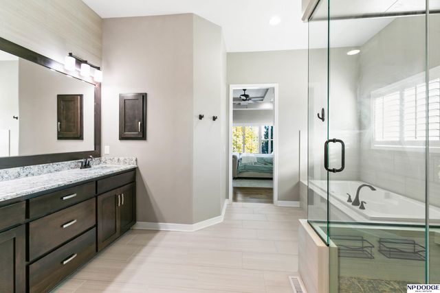 11435 S 123rd Avenue, Papillion, NE 68046