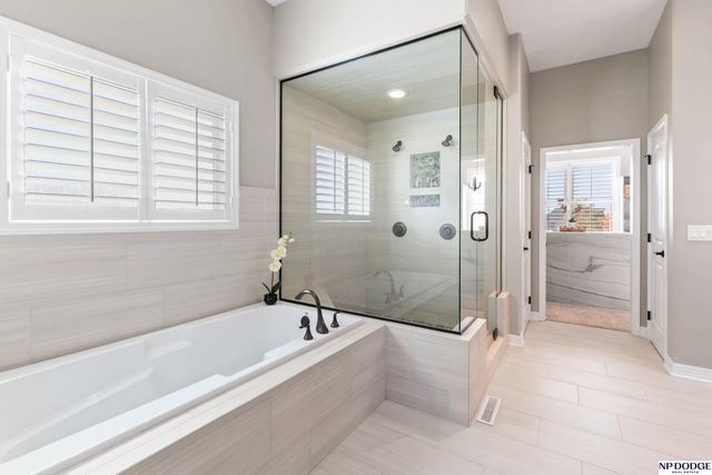 11435 S 123rd Avenue, Papillion, NE 68046