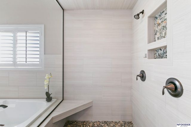 11435 S 123rd Avenue, Papillion, NE 68046