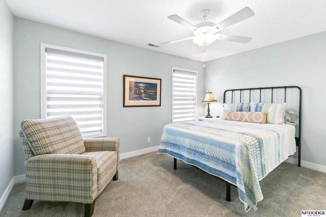 11435 S 123rd Avenue, Papillion, NE 68046