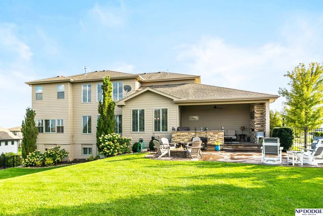 11435 S 123rd Avenue, Papillion, NE 68046