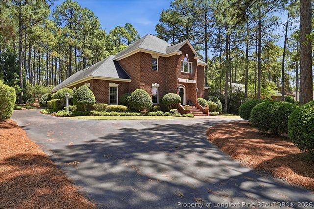216 Plantation Drive, Southern Pines, NC 28387