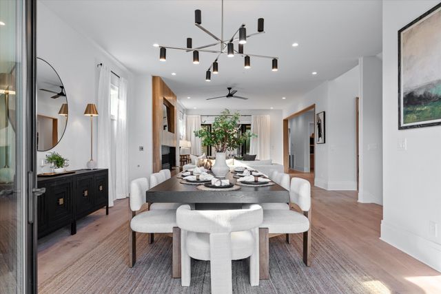 822 Sutton Hill Rd, Nashville, TN 37204