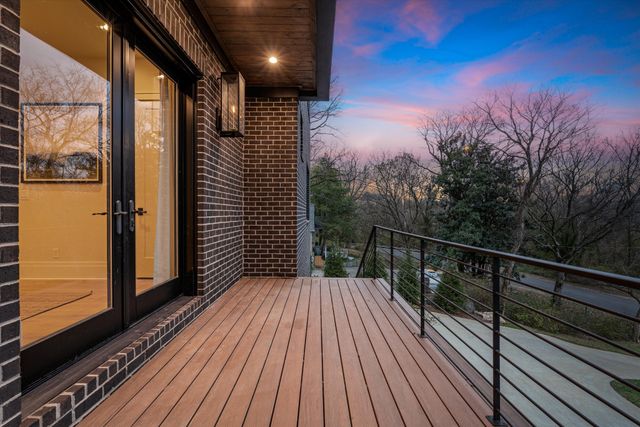 822 Sutton Hill Rd, Nashville, TN 37204