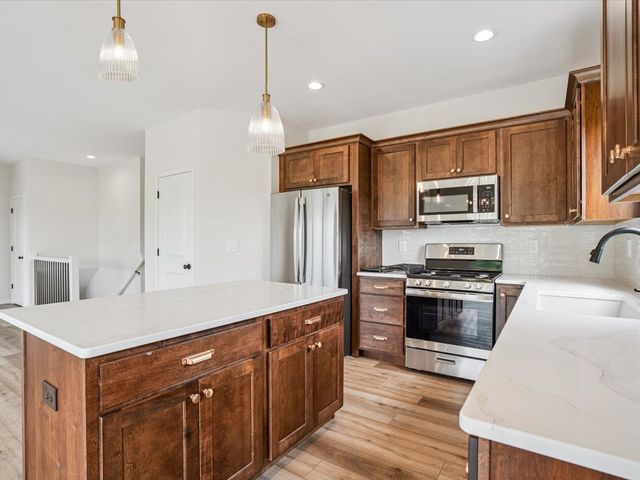 1223 Covered Wagon Drive, Iowa City, IA 52240