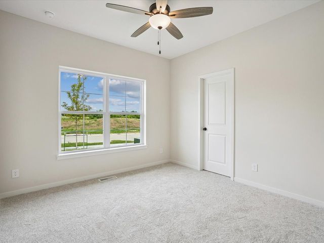 1223 Covered Wagon Drive, Iowa City, IA 52240