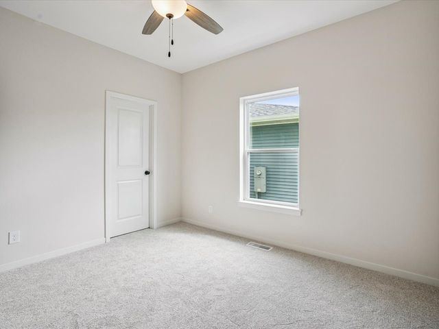 1223 Covered Wagon Drive, Iowa City, IA 52240