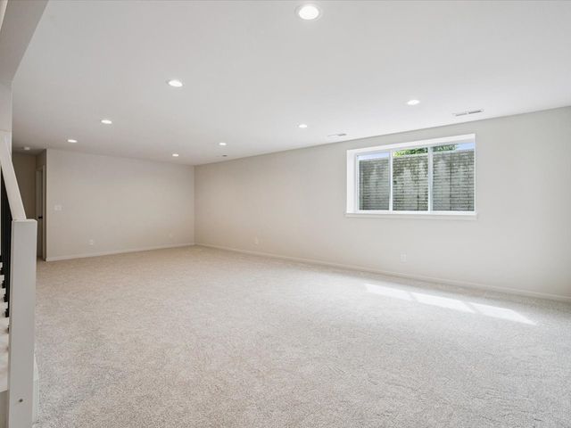 1223 Covered Wagon Drive, Iowa City, IA 52240