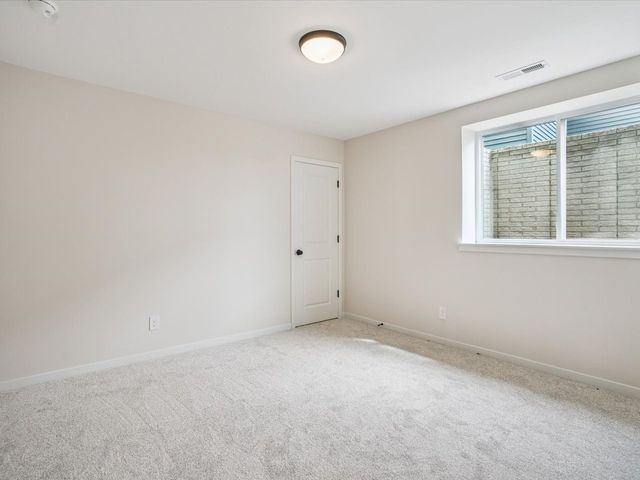 1223 Covered Wagon Drive, Iowa City, IA 52240