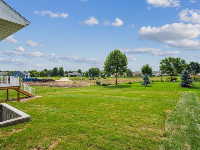 1223 Covered Wagon Drive, Iowa City, IA 52240