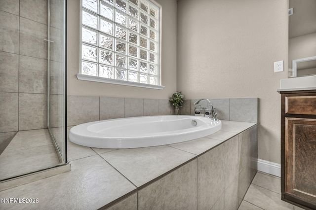 7004 Cassiopeia Court, Sparks, NV 89436