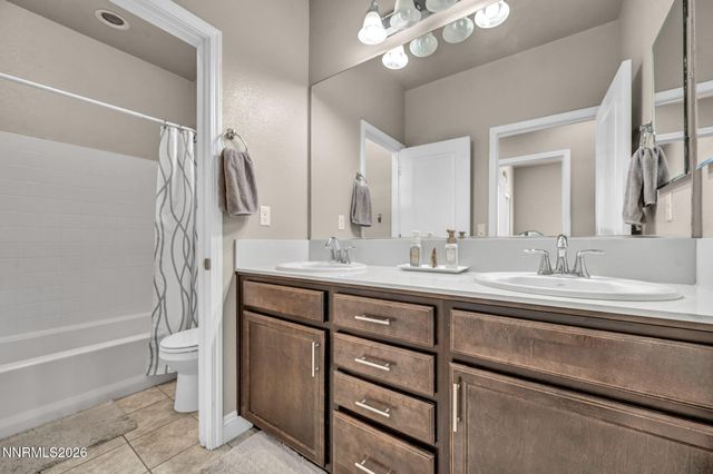 7004 Cassiopeia Court, Sparks, NV 89436