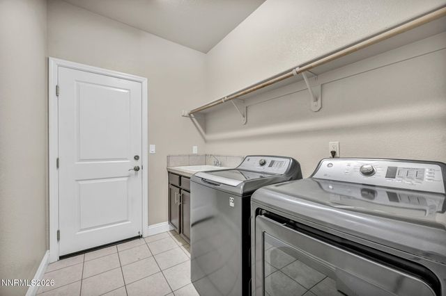 7004 Cassiopeia Court, Sparks, NV 89436