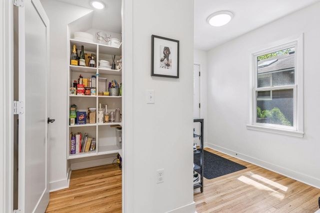 4201 Ewing Avenue S, Minneapolis, MN 55410