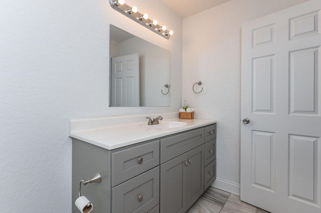 402 Serene Court, Crestview, FL 32539