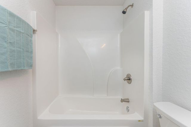 402 Serene Court, Crestview, FL 32539