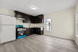 11 Lafayette Place 2, Yonkers, NY 10701