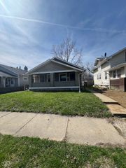 896 N Gladstone Avenue, Indianapolis, IN 46201