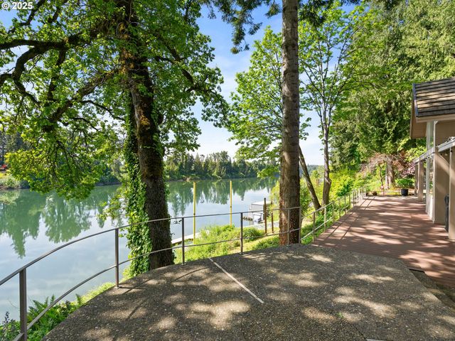 6600 Sw Montgomery Way, Wilsonville, OR 97070