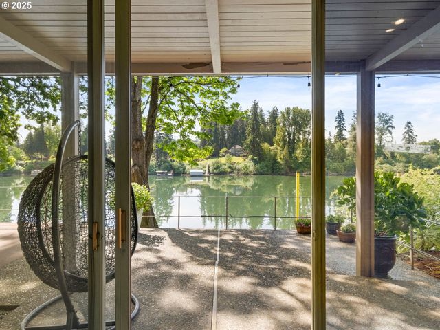 6600 Sw Montgomery Way, Wilsonville, OR 97070