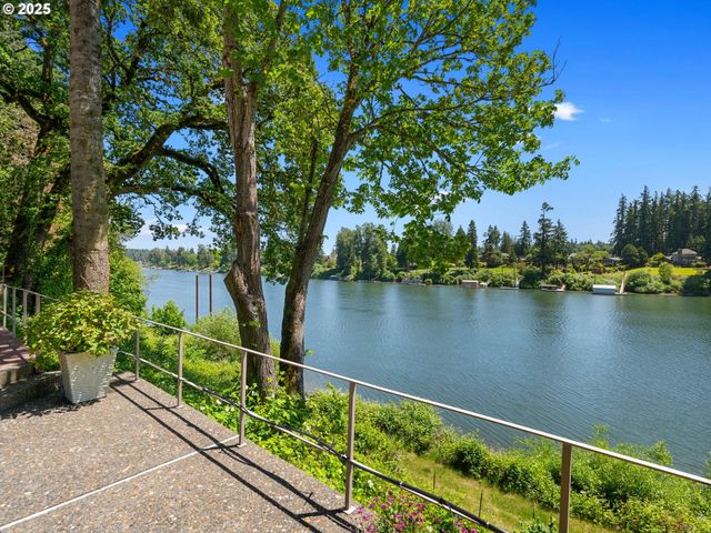 6600 Sw Montgomery Way, Wilsonville, OR 97070