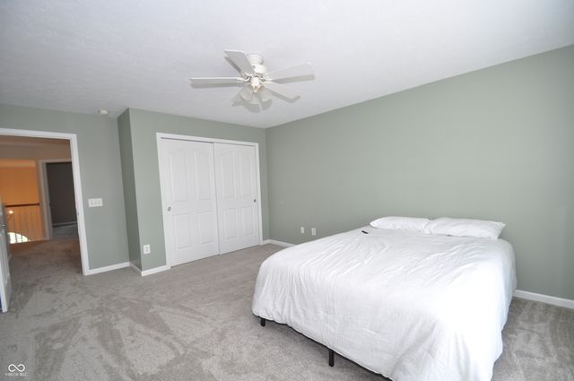 4620 Pebblepointe Pass, Zionsville, IN 46077