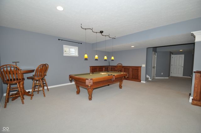 4620 Pebblepointe Pass, Zionsville, IN 46077